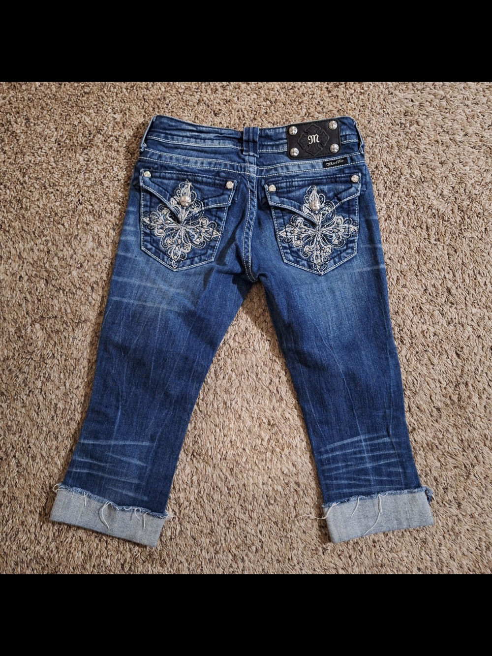 Miss Me Custom Raw Hem Capri Shorts Bling Cross Pockets 26